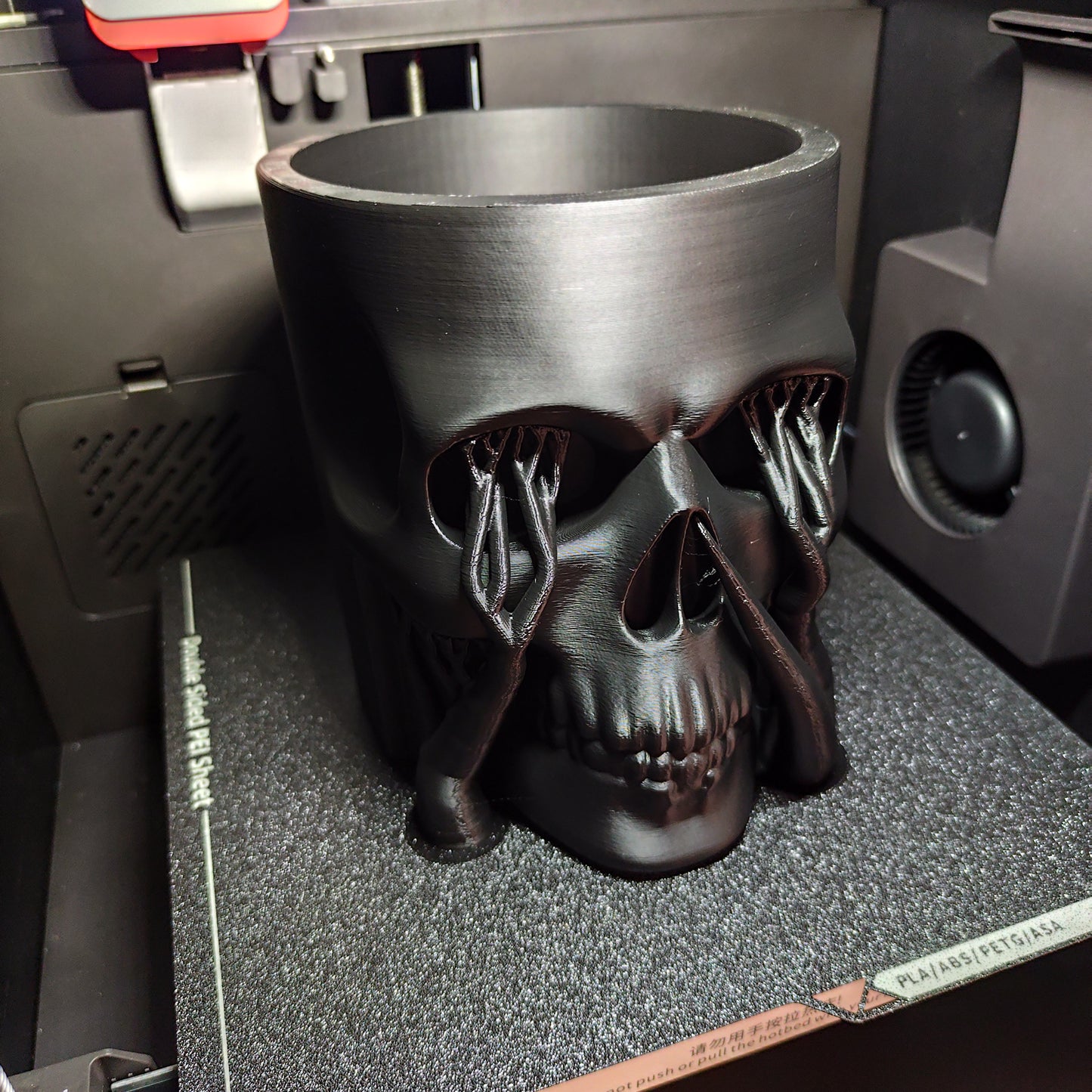 3D Printed Skull Bottle Holder