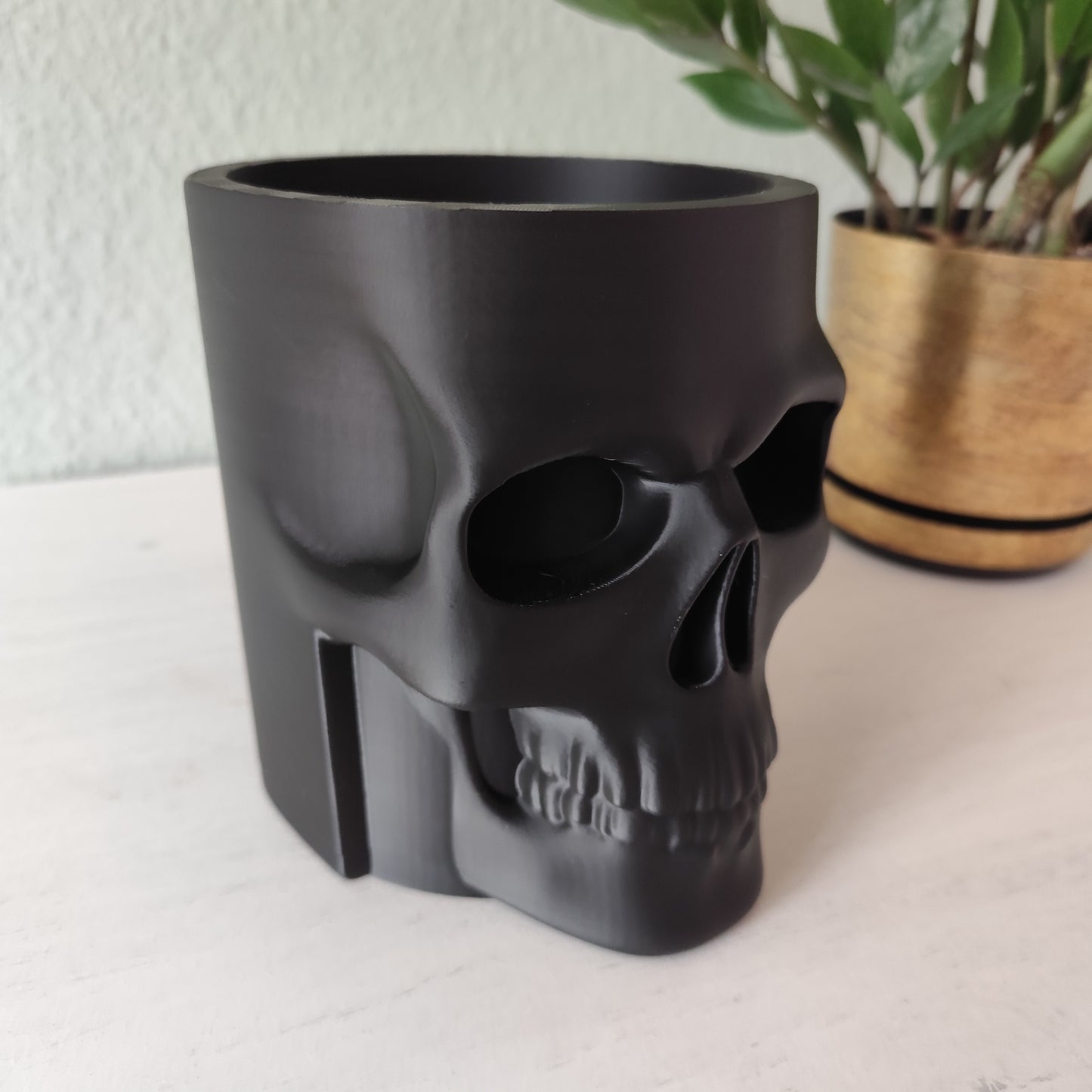 3D Printed Skull Bottle Holder