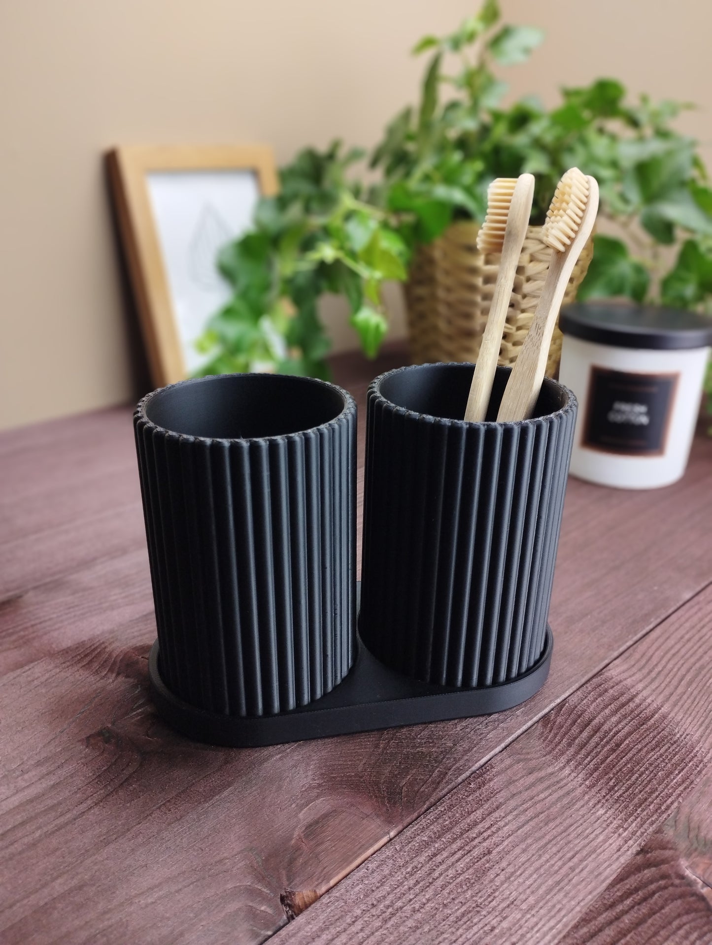 3D Printed His and Hers Toothbrush Holders